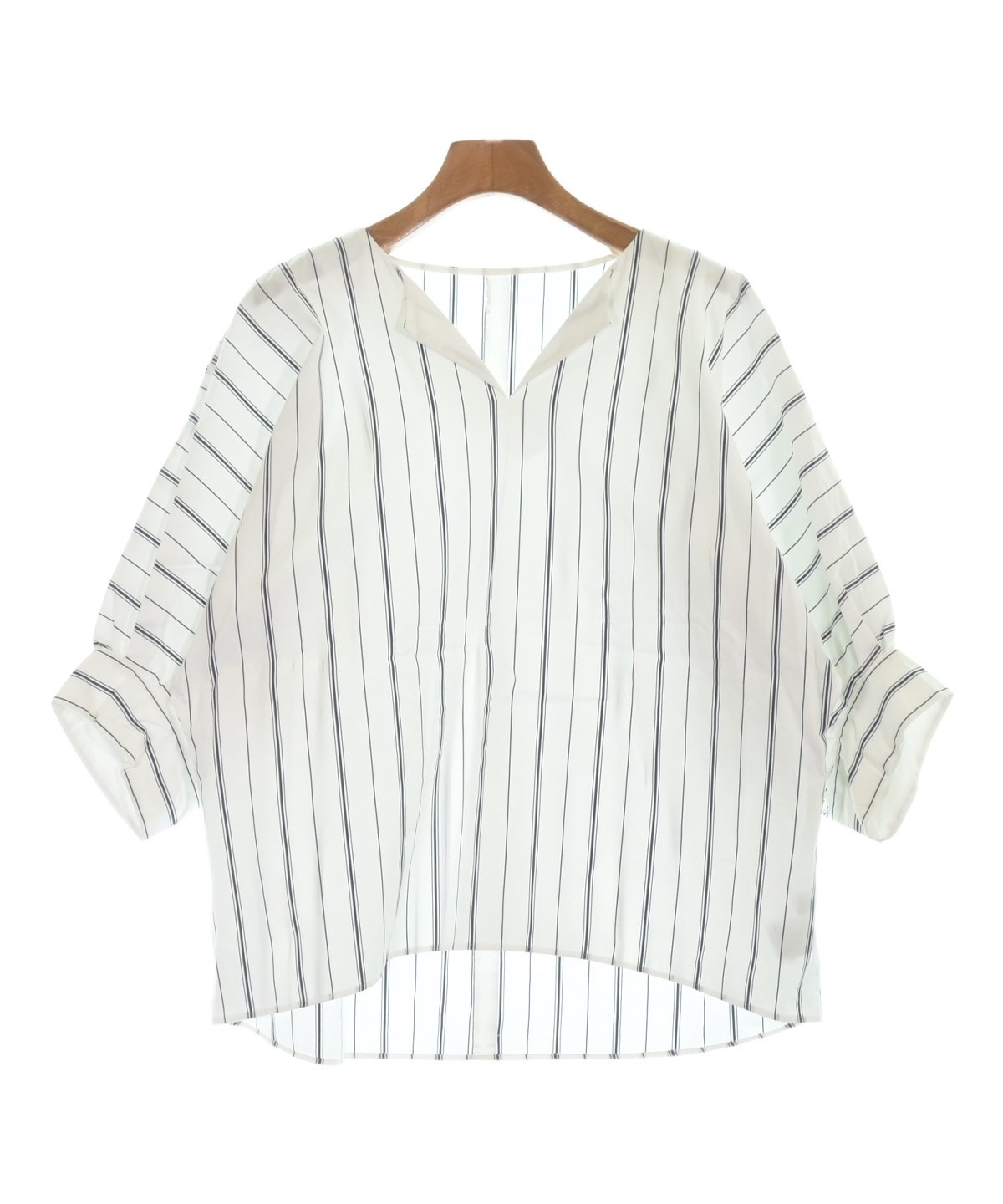 ADORE（アドーア）ブラウス 白 サイズ:38(M位) レディース