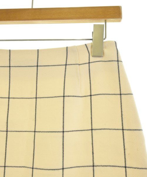 ADORE（アドーア）ロング・マキシ丈スカート 白 サイズ:36(S位) レディース/2200638180077