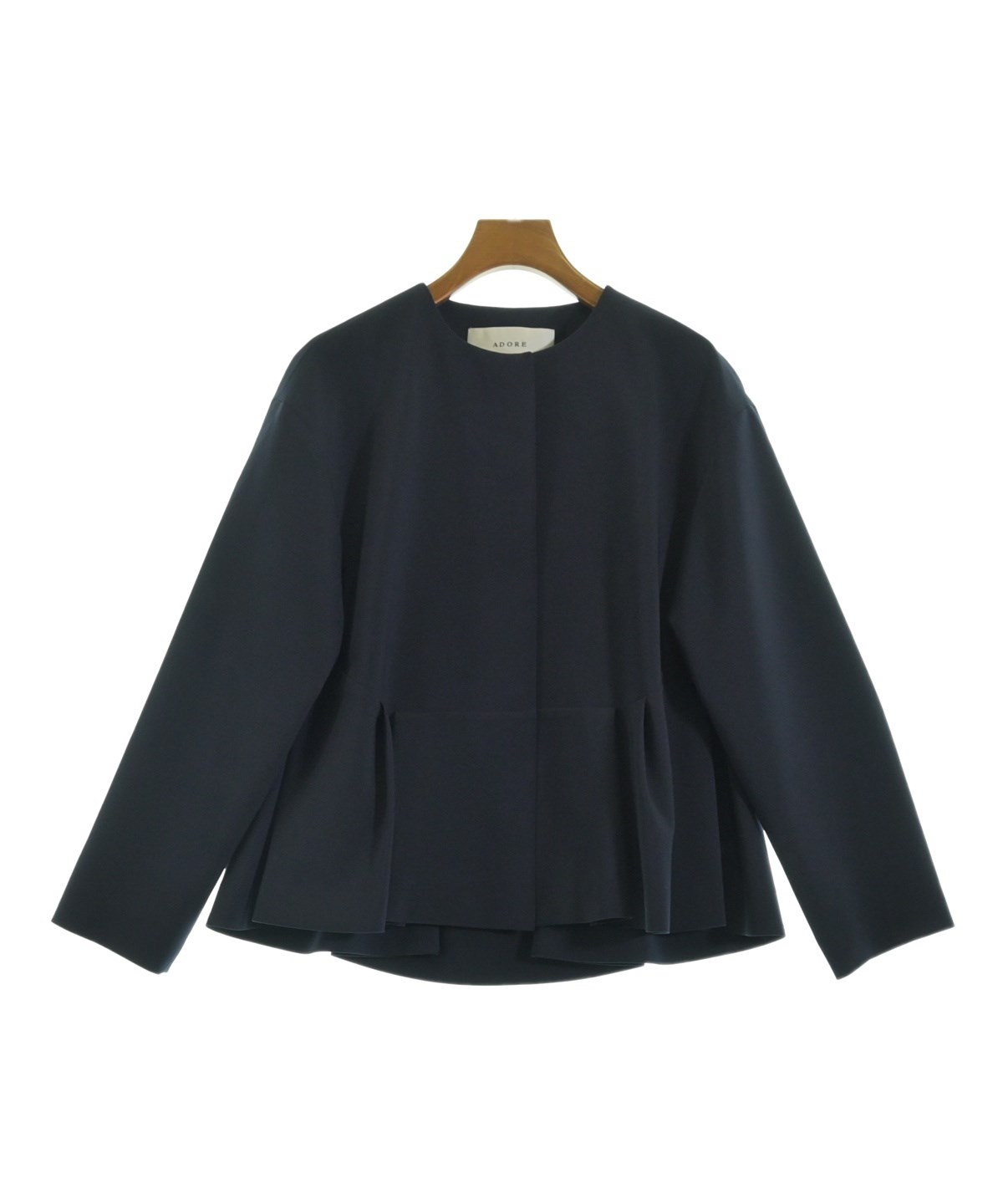 ADORE アドーア ノーカラージャケット 紺 36 上品 ショート丈 美品 ADORE アドーア ノーカラージャケット 紺 36 上品 ショート丈 美品