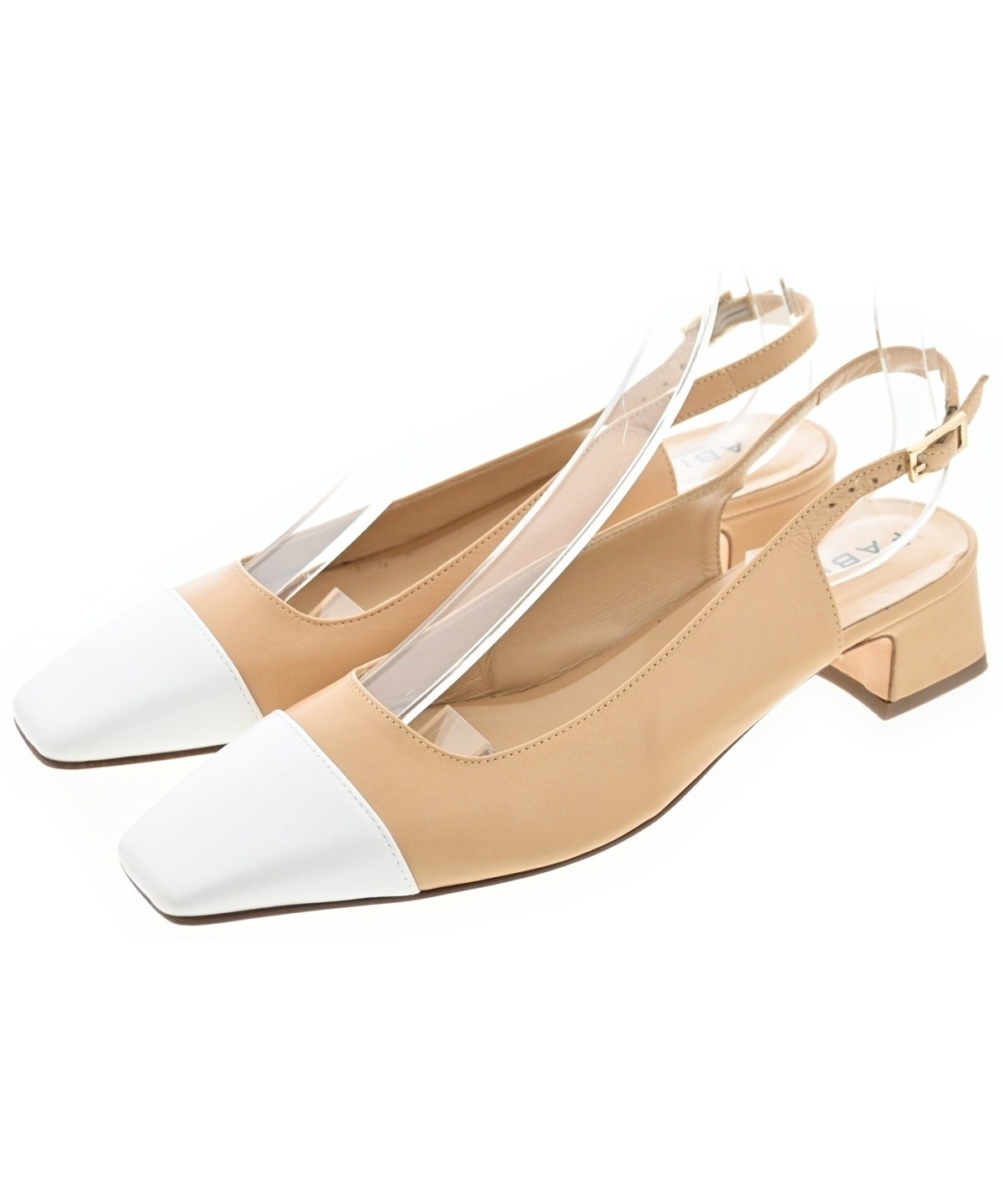 【新品未使用】FABIO RUSCONI ベージュパンプス 36 1/2 ファビオルスコーニ FABIO RUSCONI フラットパンプス （ベージュ