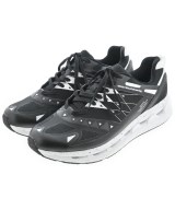 White Mountaineering スニーカー