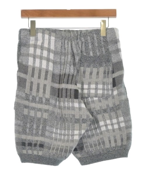 White Mountaineering（ホワイトマウンテニアリング）ショートパンツ グレー サイズ:1(M位) メンズ/2200548384251