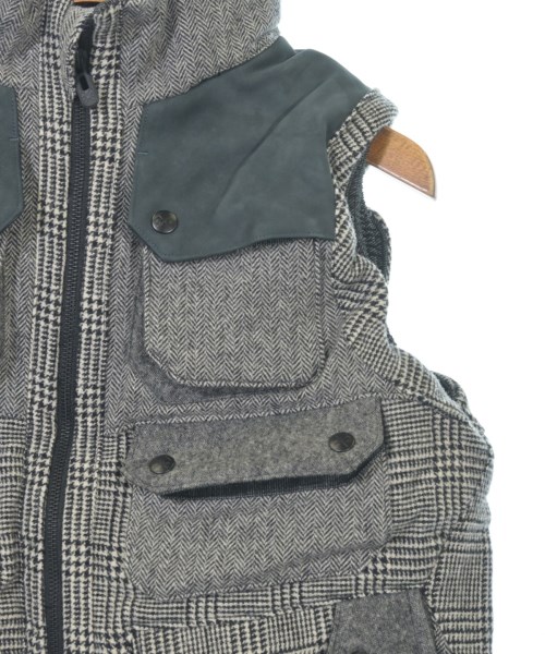 White Mountaineering（ホワイトマウンテニアリング）ダウンジャケット/ダウンベスト グレー サイズ:0(S位) メンズ/2200606114080