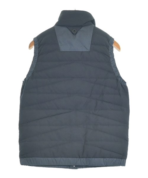 White Mountaineering（ホワイトマウンテニアリング）ダウンジャケット/ダウンベスト 紺 サイズ:1(M位) メンズ/2200609189016