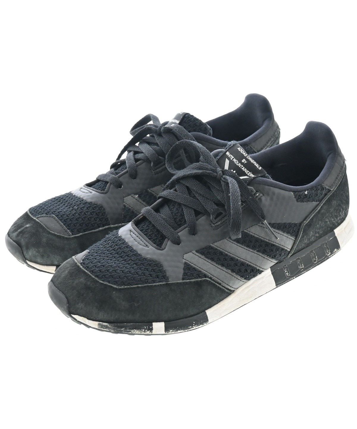 White Mountaineering（ホワイトマウンテニアリング）スニーカー 黒 