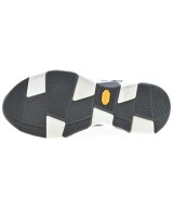 White Mountaineering（ホワイトマウンテニアリング）スニーカー グレー サイズ:-(26cm位) メンズ/2200694385065