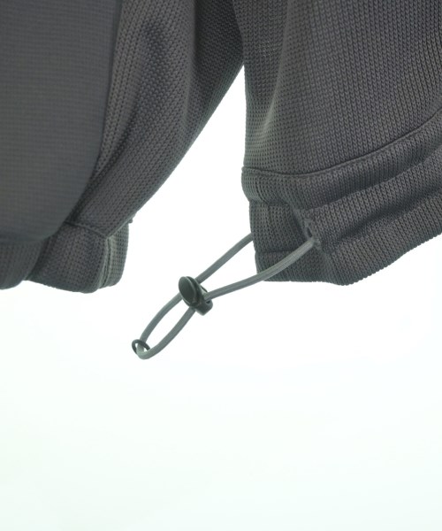 White Mountaineering（ホワイトマウンテニアリング）Tシャツ・カットソー グレー サイズ:0(S位) メンズ/2200658823046