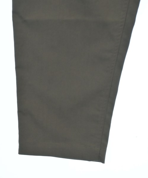 White Mountaineering（ホワイトマウンテニアリング）チノパン カーキ サイズ:1(M位) メンズ/2200644618168