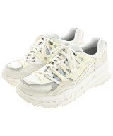 White Mountaineering スニーカー