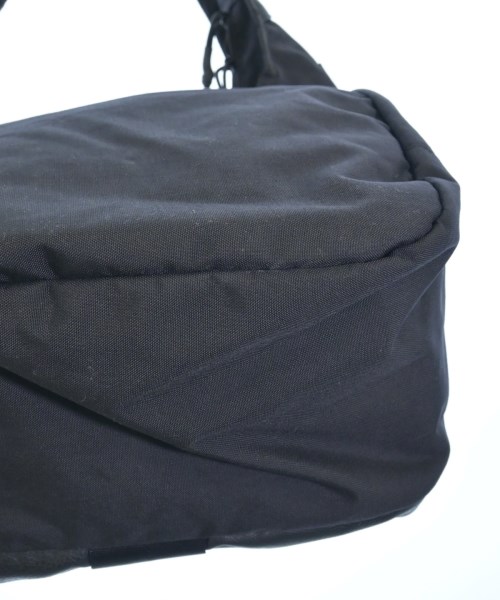 White Mountaineering（ホワイトマウンテニアリング）ショルダーバッグ 黒 サイズ:- メンズ/2200729367073