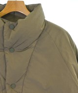 White Mountaineering（ホワイトマウンテニアリング）ダウンジャケット/ダウンベスト カーキ サイズ:1(M位) メンズ/2200683614015