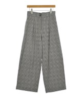 PLST スラックス