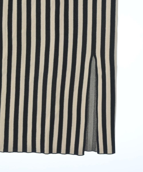 LEPSIM LOWRYSFARM（レプシィムローリーズファーム）ロング・マキシ丈スカート 白 サイズ:FT レディース/2200624021070