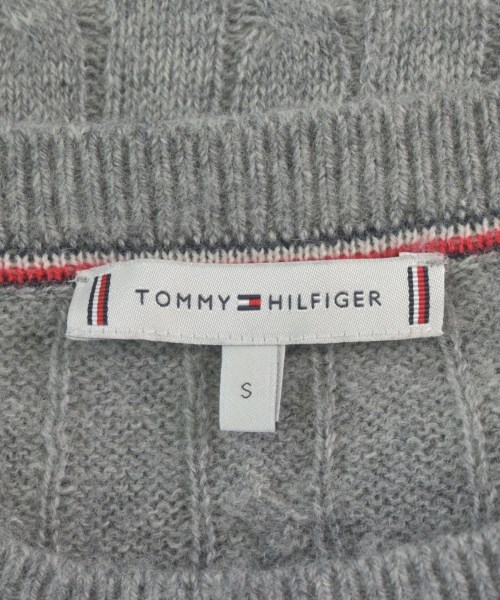 TOMMY HILFIGER（トミーヒルフィガー）ニット・セーター グレー サイズ:S レディース/2200699899024