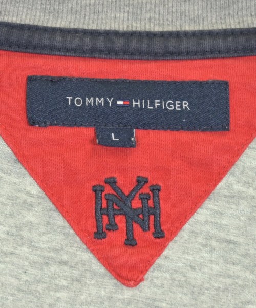 TOMMY HILFIGER（トミーヒルフィガー）Tシャツ・カットソー グレー サイズ:L メンズ/2200735713123