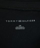 TOMMY HILFIGER（トミーヒルフィガー）Tシャツ・カットソー 黒 サイズ:S レディース/2200716568056