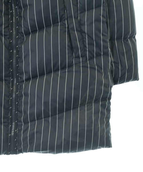 TOMMY HILFIGER（トミーヒルフィガー）ダウンコート 紺 サイズ:XS レディース/2200725791025