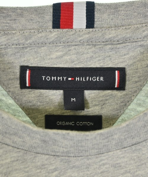 TOMMY HILFIGER（トミーヒルフィガー）Tシャツ・カットソー グレー サイズ:M メンズ/2200684098029