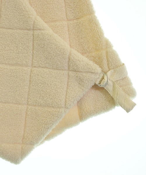 KBF（ケービーエフ）ベスト 白 サイズ:ONE レディース/2200672943027