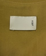 KBF（ケービーエフ）カジュアルジャケット カーキ サイズ:ONE レディース/2200656409020