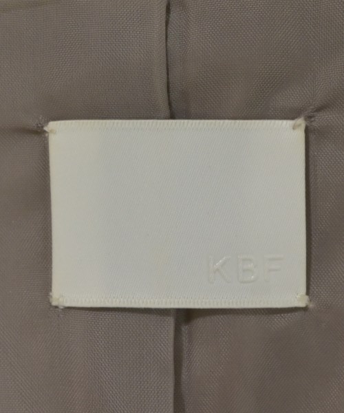 KBF（ケービーエフ）テーラードジャケット ベージュ サイズ:ONE レディース/2200710698049