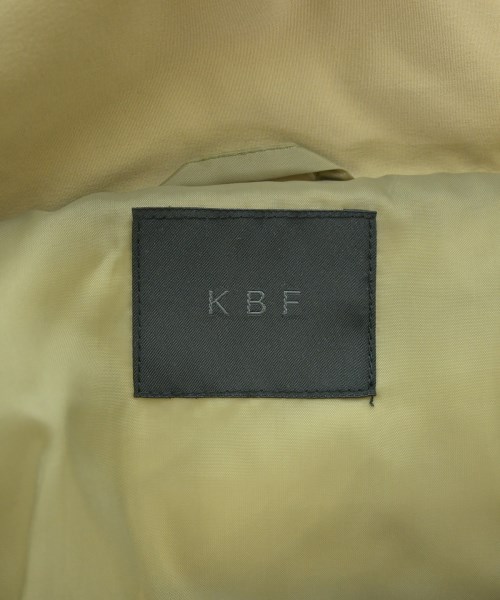 KBF（ケービーエフ）ダウンジャケット/ダウンベスト ベージュ サイズ:ONE レディース/2200661559024