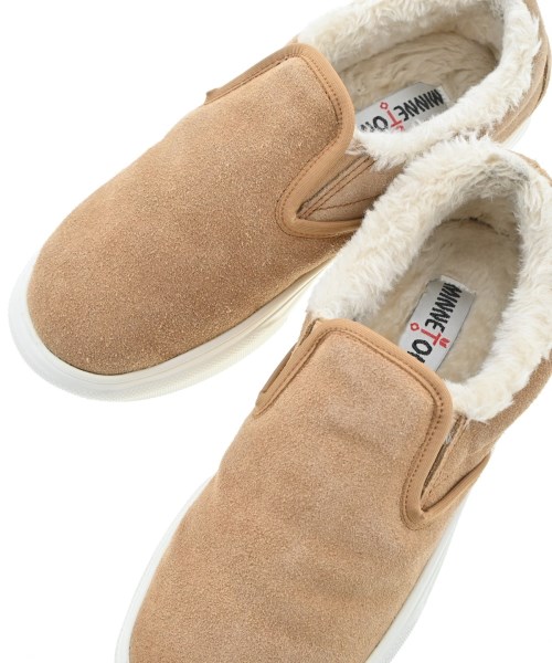 MINNETONKA（ミネトンカ）スニーカー ベージュ サイズ:US7(24cm位) レディース/2200656410163