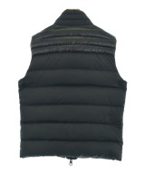 MONCLER（モンクレール）ダウンジャケット/ダウンベスト 黒 サイズ:2(M位) メンズ/2200713717075