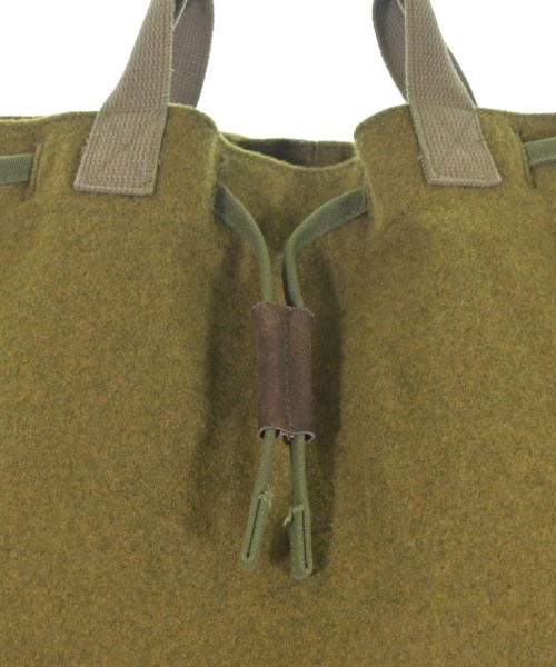 Engineered Garments（エンジニアドガーメンツ）バックパック・リュック カーキ サイズ:- メンズ/2200588911387