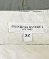 Engineered Garments（エンジニアドガーメンツ）ショートパンツ カーキ サイズ:32(L位) メンズ/2200700040018