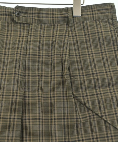 Engineered Garments（エンジニアドガーメンツ）ショートパンツ カーキ サイズ:M メンズ/2200651171113