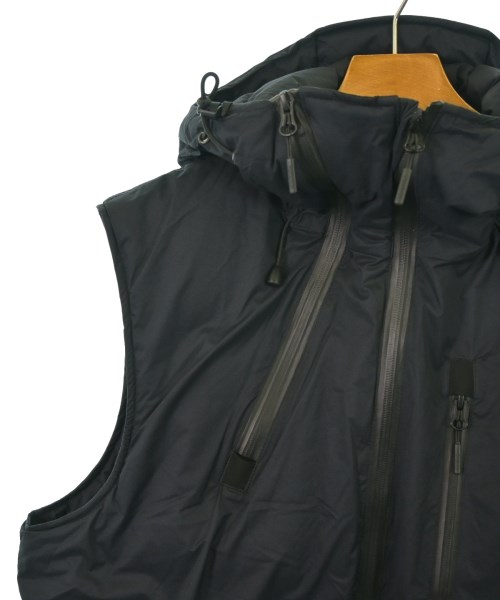 Engineered Garments（エンジニアドガーメンツ）ダウンジャケット/ダウンベスト 紺 サイズ:S メンズ/2200660491011