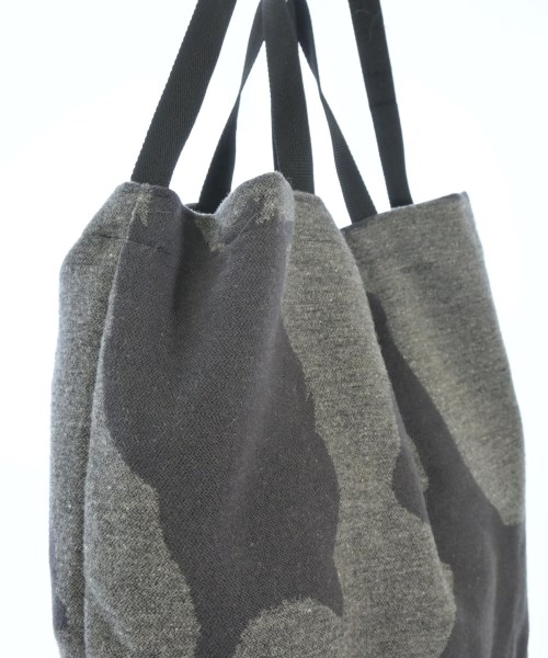 Engineered Garments（エンジニアドガーメンツ）ショルダーバッグ グレー サイズ:- メンズ/2200684326641