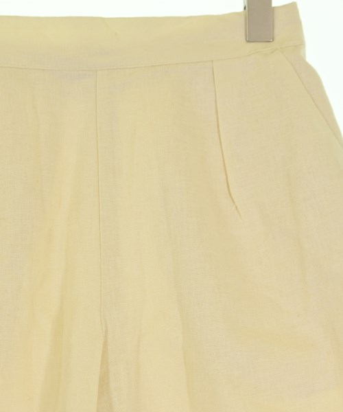 E HYPHEN WORLD GALLERY（イーハイフンワールドギャラリー）ショートパンツ 白 サイズ:F レディース/2200633263089