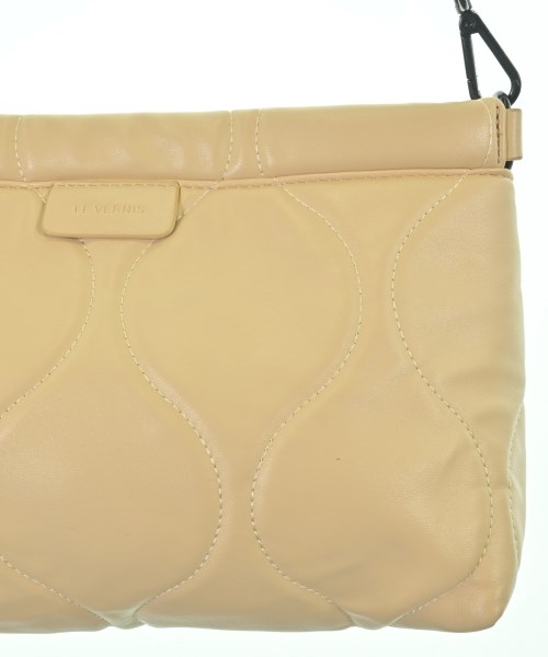 Le Vernis（ル　ヴェルニ）ショルダーバッグ ベージュ サイズ:- レディース/2200669030112