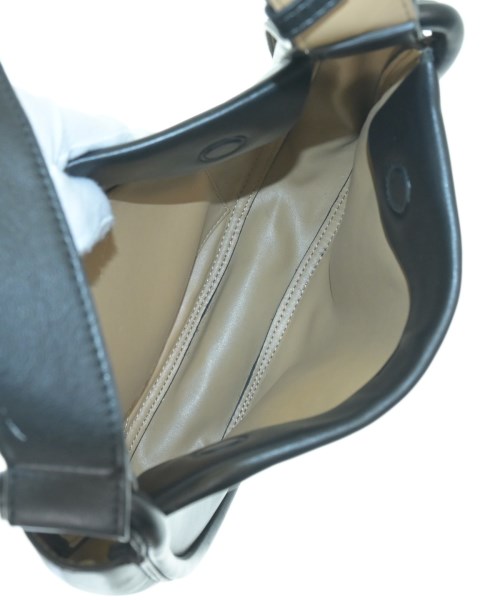 Le Vernis（ル　ヴェルニ）ショルダーバッグ 黒 サイズ:- レディース/2200674390089