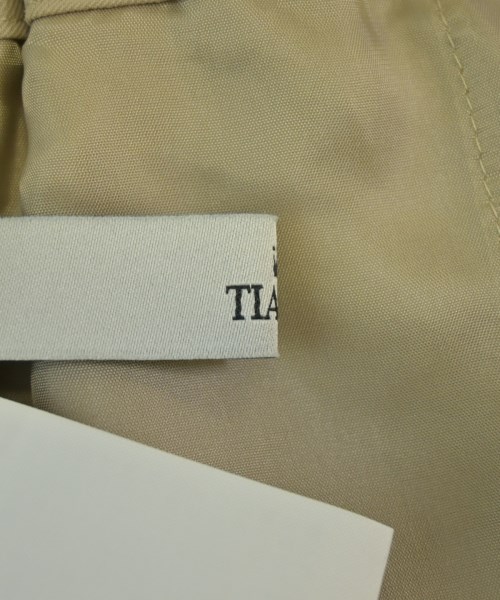 Tiara（ティアラ）スラックス ベージュ サイズ:4(XL位) レディース/2200626924089