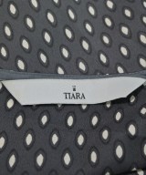 Tiara（ティアラ）ブラウス グレー サイズ:F レディース/2200695868024