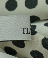 Tiara（ティアラ）カジュアルシャツ 白 サイズ:F レディース/2200678237083