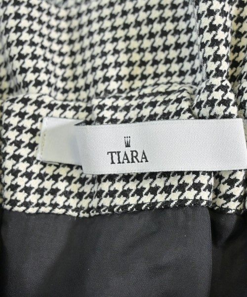 Tiara（ティアラ）ロング・マキシ丈スカート 白 サイズ:2(M位) レディース/2200686025023