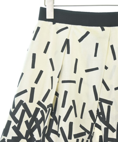 TO BE CHIC（トゥー　ビー　シック）ひざ丈スカート 白 サイズ:40(M位) レディース/2200656846085