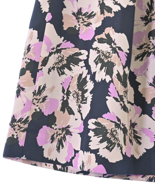 TO BE CHIC（トゥー　ビー　シック）ひざ丈スカート 紺 サイズ:40(M位) レディース/2200656846092