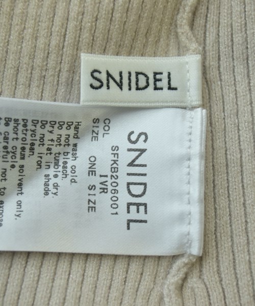 SNIDEL（スナイデル）ニット・セーター ベージュ サイズ:ONE レディース/2200637600026
