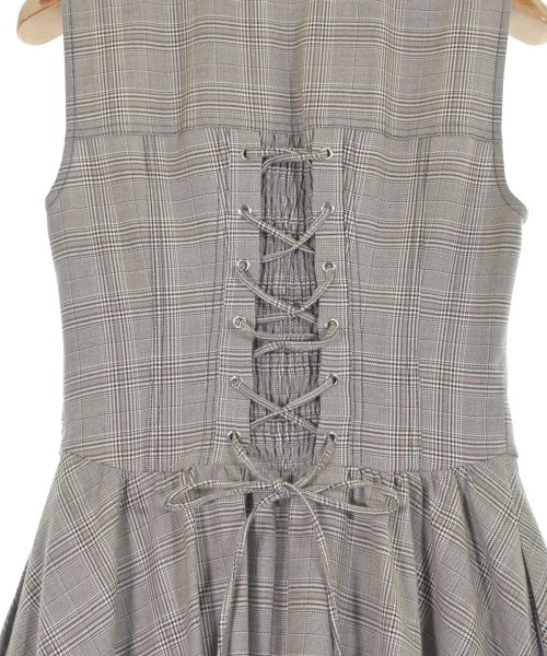 SNIDEL（スナイデル）ワンピース ベージュ サイズ:0(S位) レディース/2200641761119