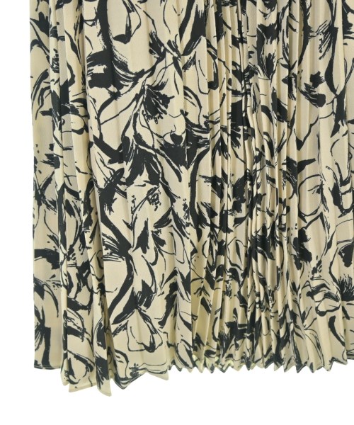 SNIDEL（スナイデル）ワンピース ベージュ サイズ:0(S位) レディース/2200631879039