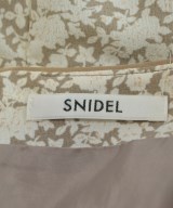 SNIDEL（スナイデル）ワンピース ベージュ サイズ:0(S位) レディース/2200634345043