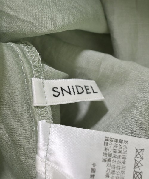 SNIDEL（スナイデル）ブラウス 緑 サイズ:ONE レディース/2200611402035