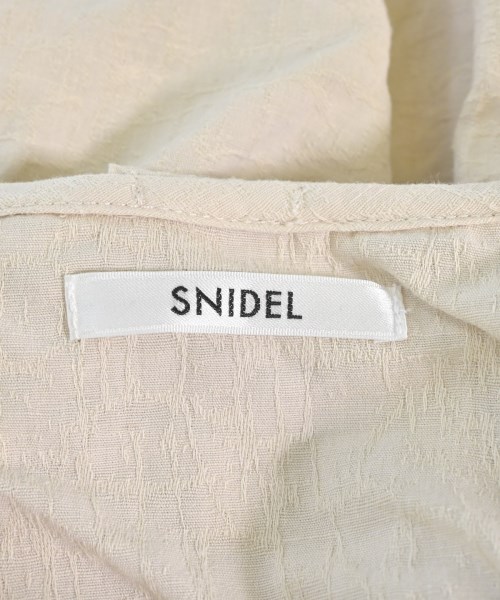 SNIDEL（スナイデル）ブラウス ベージュ サイズ:ONE レディース/2200613083058