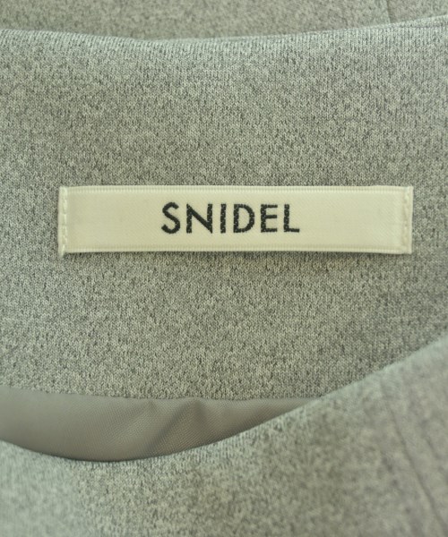 SNIDEL（スナイデル）ひざ丈スカート グレー サイズ:0(S位) レディース/2200608462011
