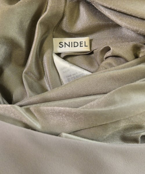 SNIDEL（スナイデル）ワンピース ベージュ サイズ:0(S位) レディース/2200668554060